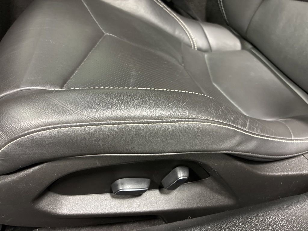 Used 2020 Chevrolet Corvette Stingray Coupe w/ 1LT image 11