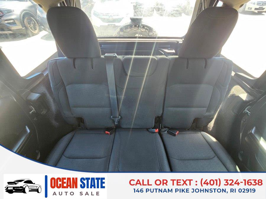 Used 2020 Jeep Wrangler Unlimited Sport AWD/4WD image 13