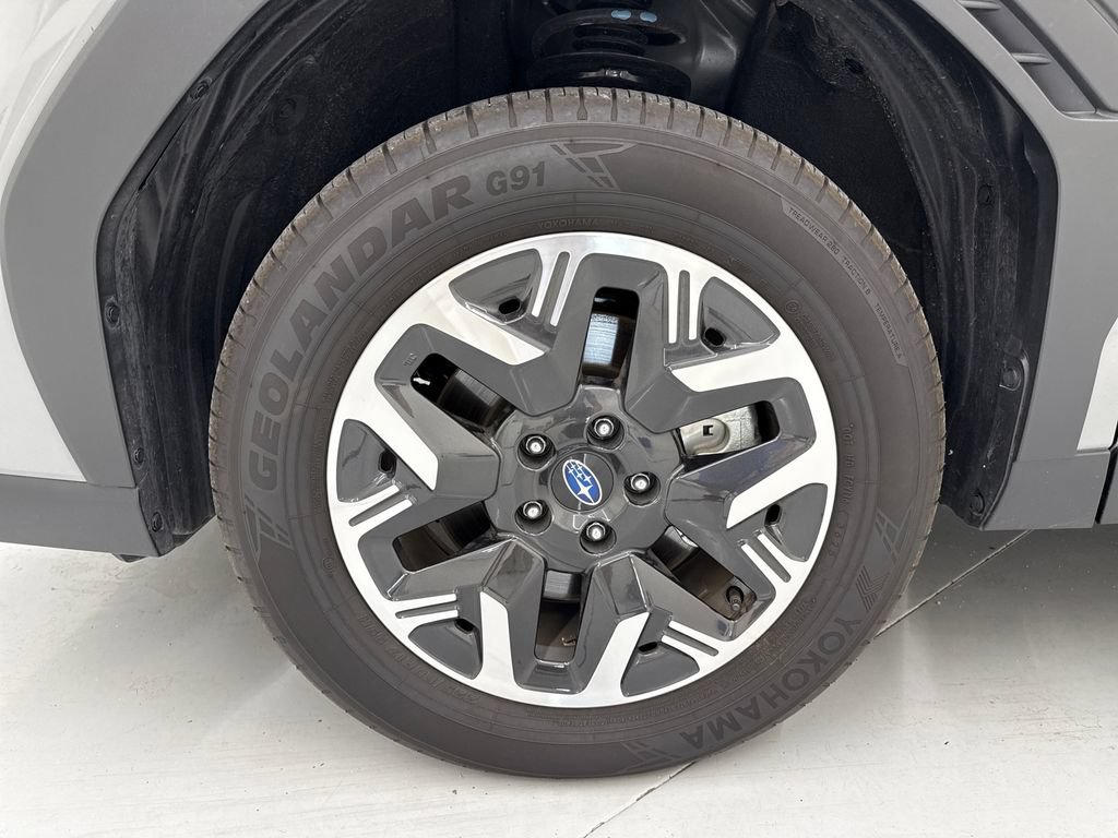 Used 2026 Subaru Forester Premium AWD/4WD image 10