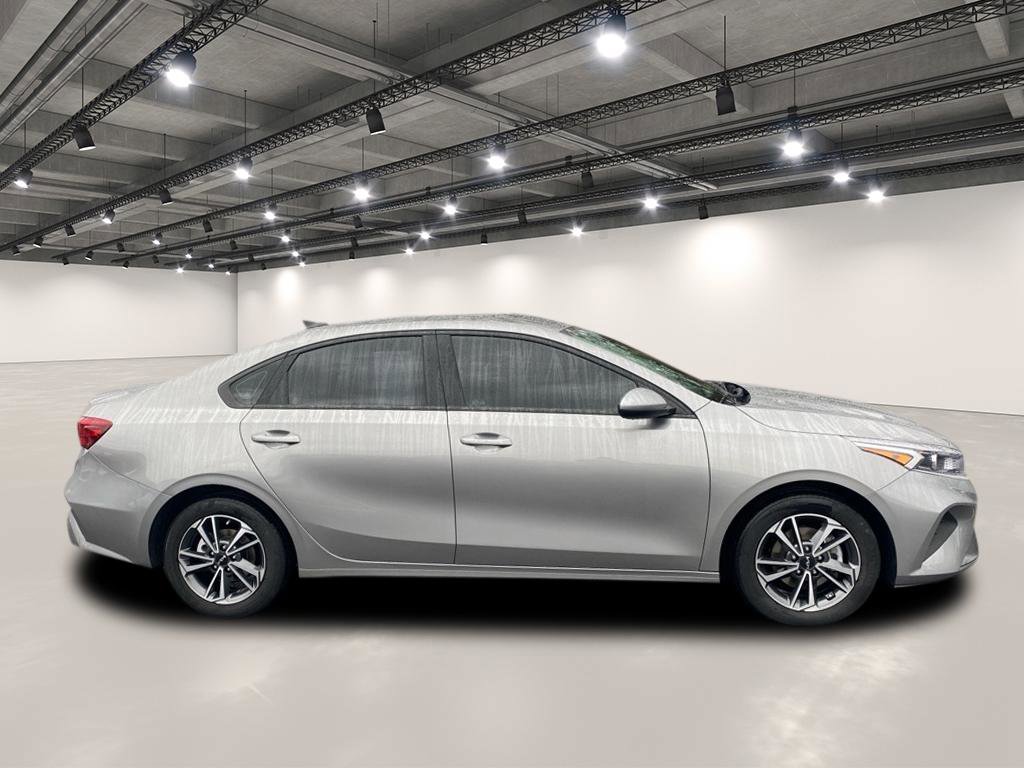 Certified 2023 Kia Forte LXS image 9