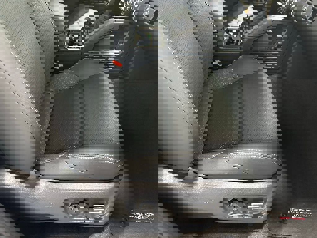 Used 2025 Toyota 4Runner TRD Off-Road Premium image 58