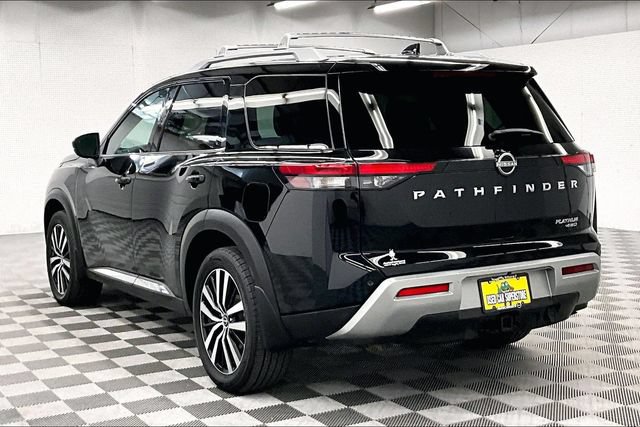 Used 2023 Nissan Pathfinder Platinum w/ Cargo Package AWD/4WD image 2