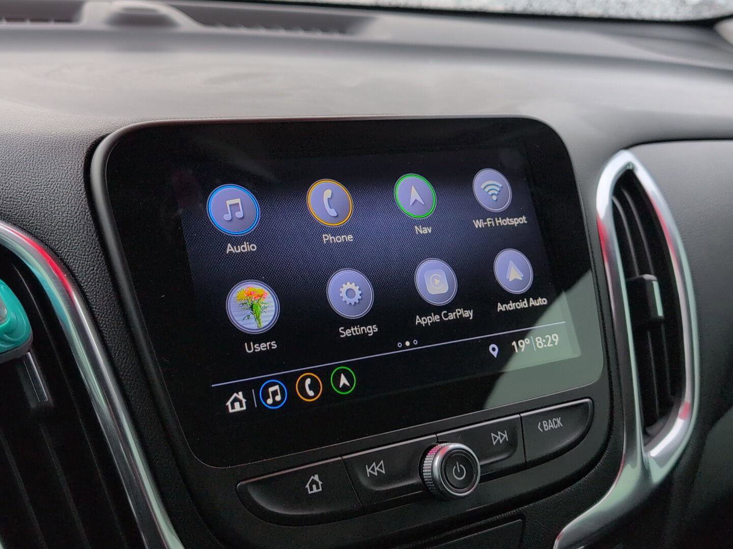 Used 2020 Chevrolet Equinox LT image 27