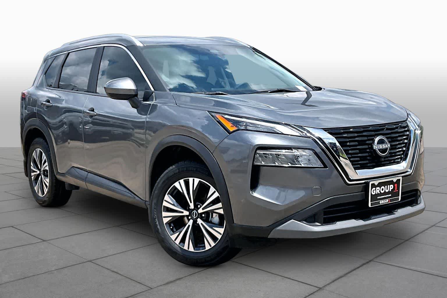 Certified 2023 Nissan Rogue SV w/ SV Premium B Package FWD image 3