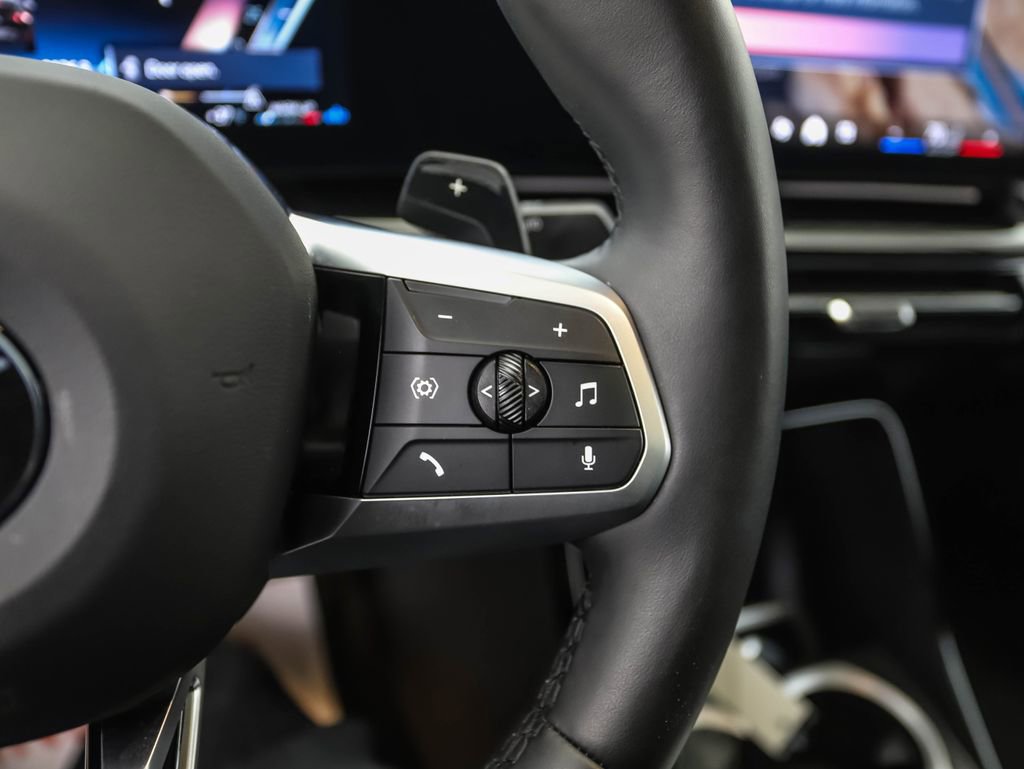 Used 2026 BMW X2 xDrive28i image 13