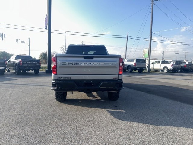 Used 2025 Chevrolet Silverado 1500 Custom Trail Boss image 9