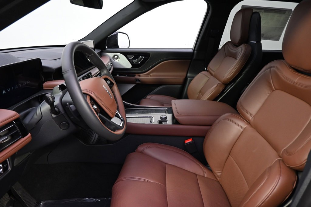 New 2026 Lincoln Aviator Reserve image 13
