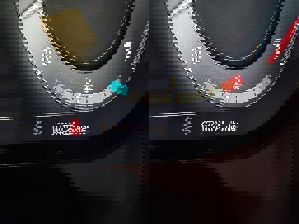 New 2025 Land Rover Range Rover Sport Dynamic SE image 18