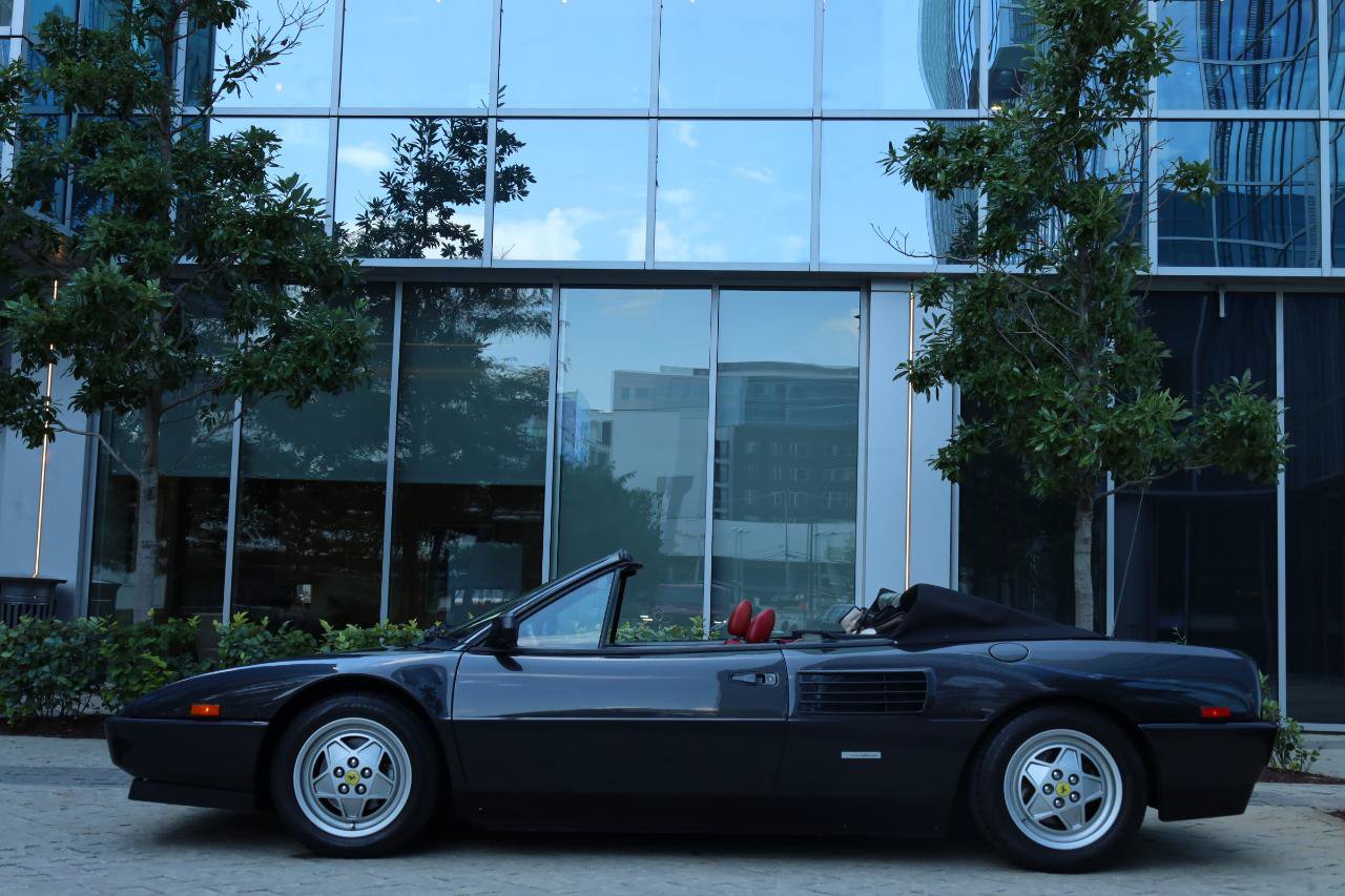 Used 1989 Ferrari Mondial T Cabriolet RWD image 80