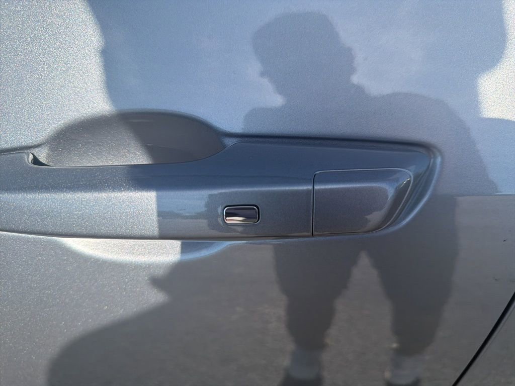 New 2026 Chevrolet Equinox LT image 32