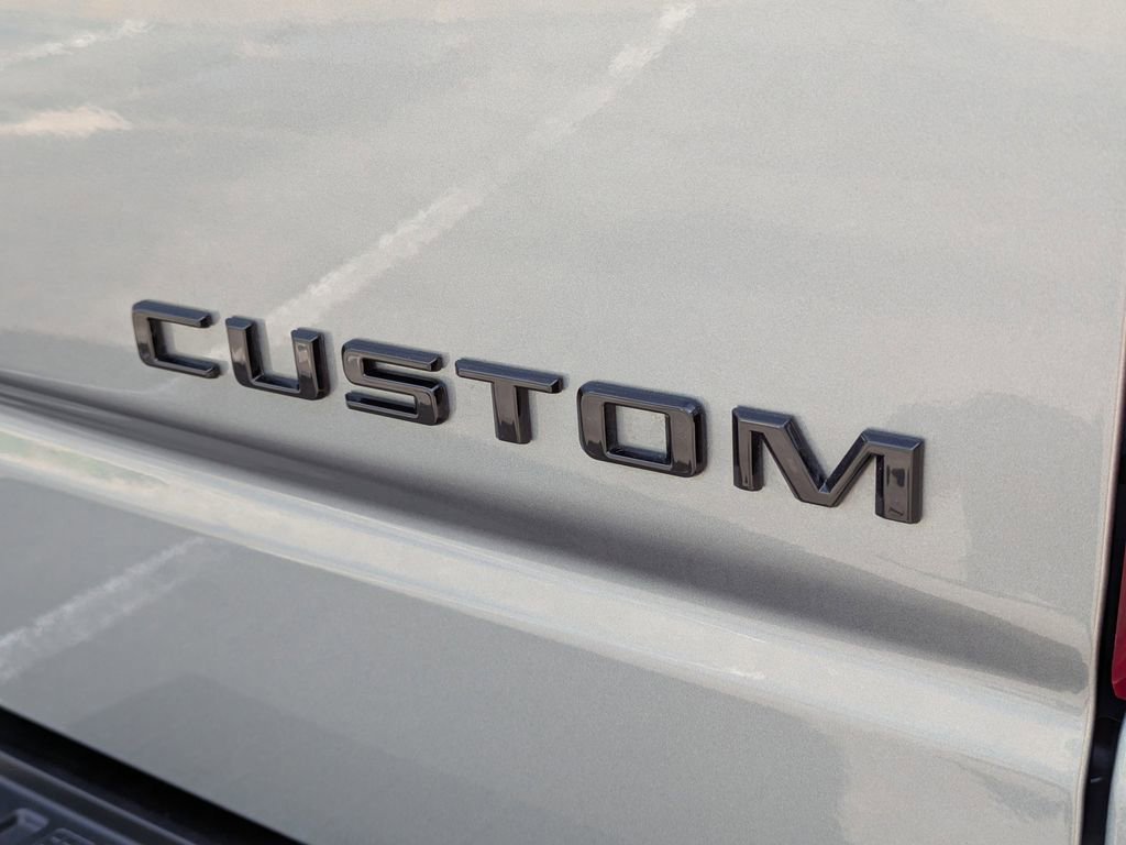 Used 2024 Chevrolet Silverado 1500 Custom Trail Boss w/ LPO, Dark Essentials Package image 15