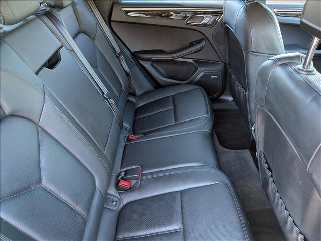 Used 2022 Porsche Macan AWD/4WD image 22