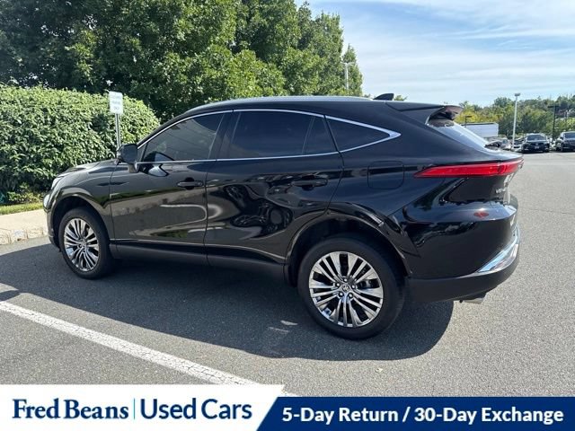 Used 2024 Toyota Venza XLE AWD/4WD image 17