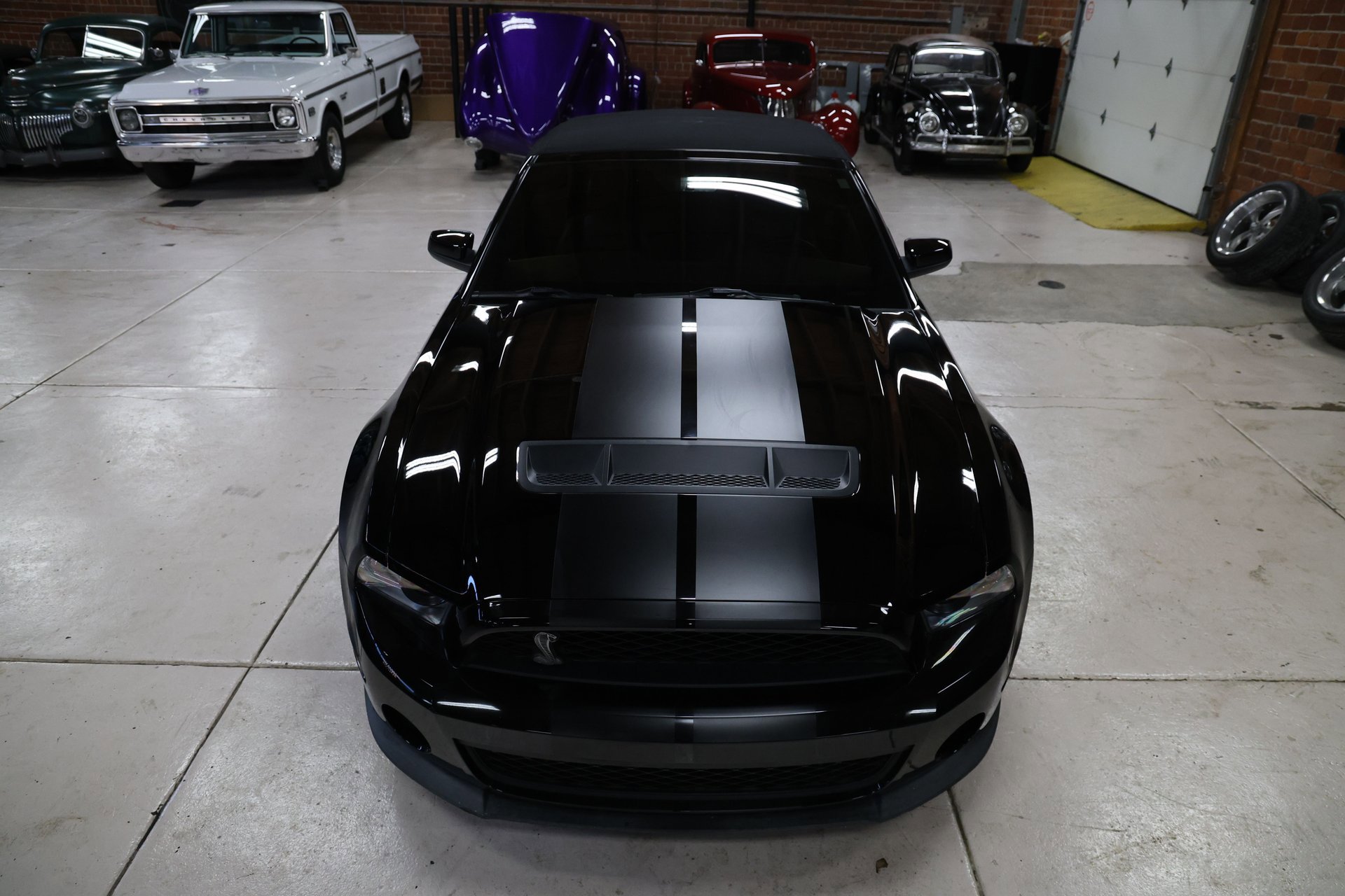 Used 2010 Ford Mustang Shelby GT500 image 12