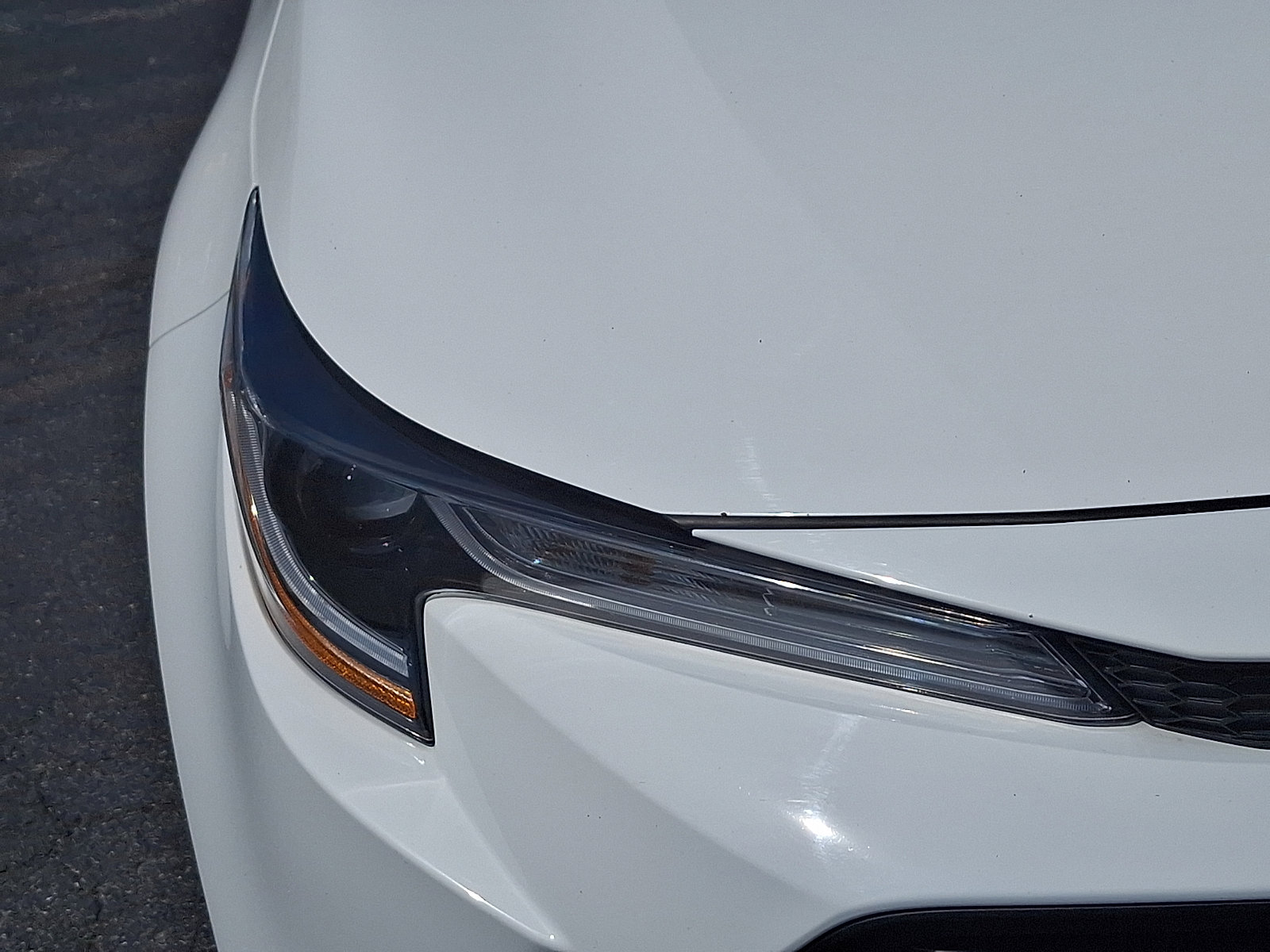 Used 2024 Toyota Corolla LE FWD image 10