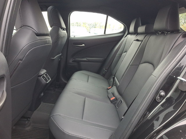 Used 2023 Lexus UX 250h AWD w/ Accessory Package (Z2) image 19