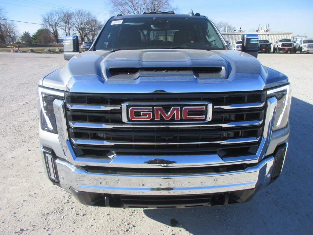 New 2026 GMC Sierra 3500 SLT w/ SLT Premium Package image 12