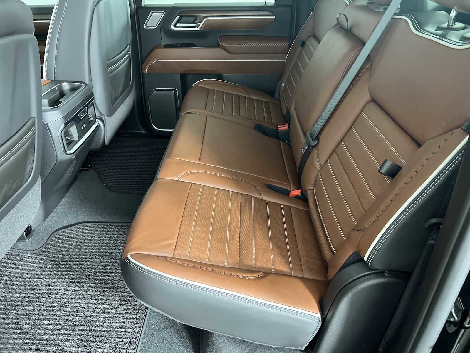 New 2026 GMC Sierra 2500 Denali Ultimate AWD/4WD image 23