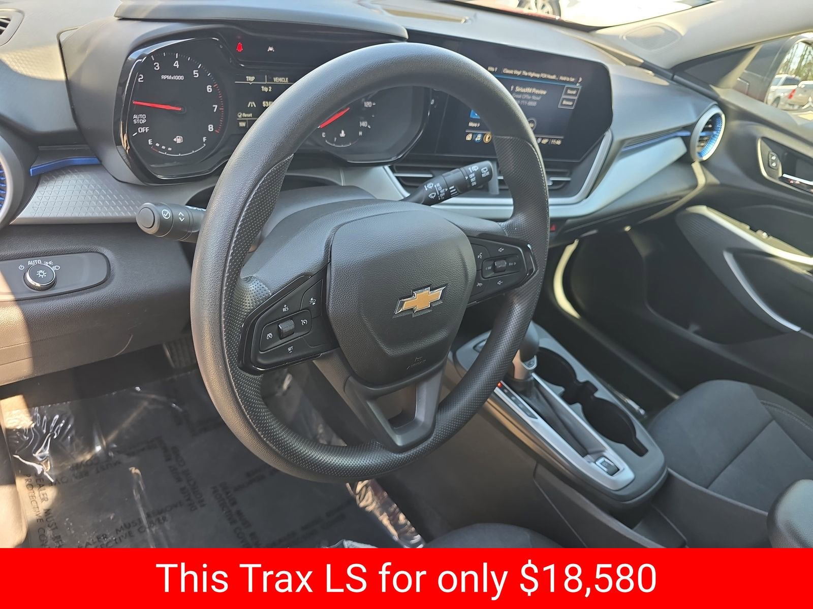 Used 2024 Chevrolet Trax LS image 21