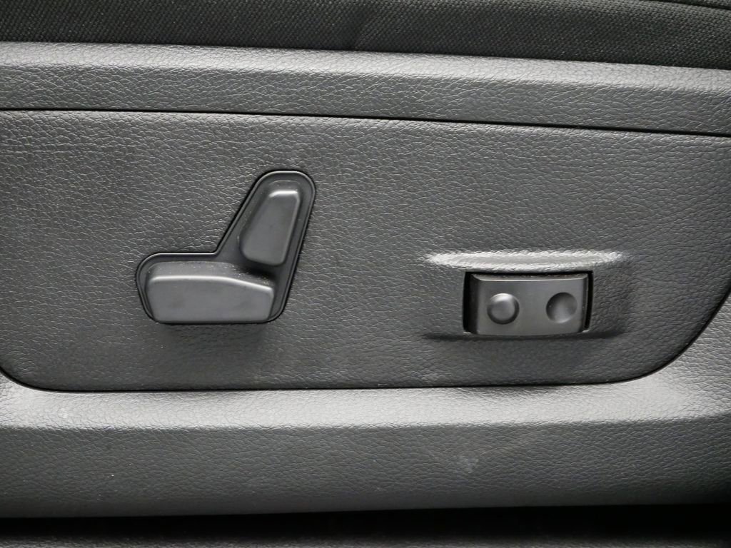 New 2026 RAM 3500 Big Horn image 4