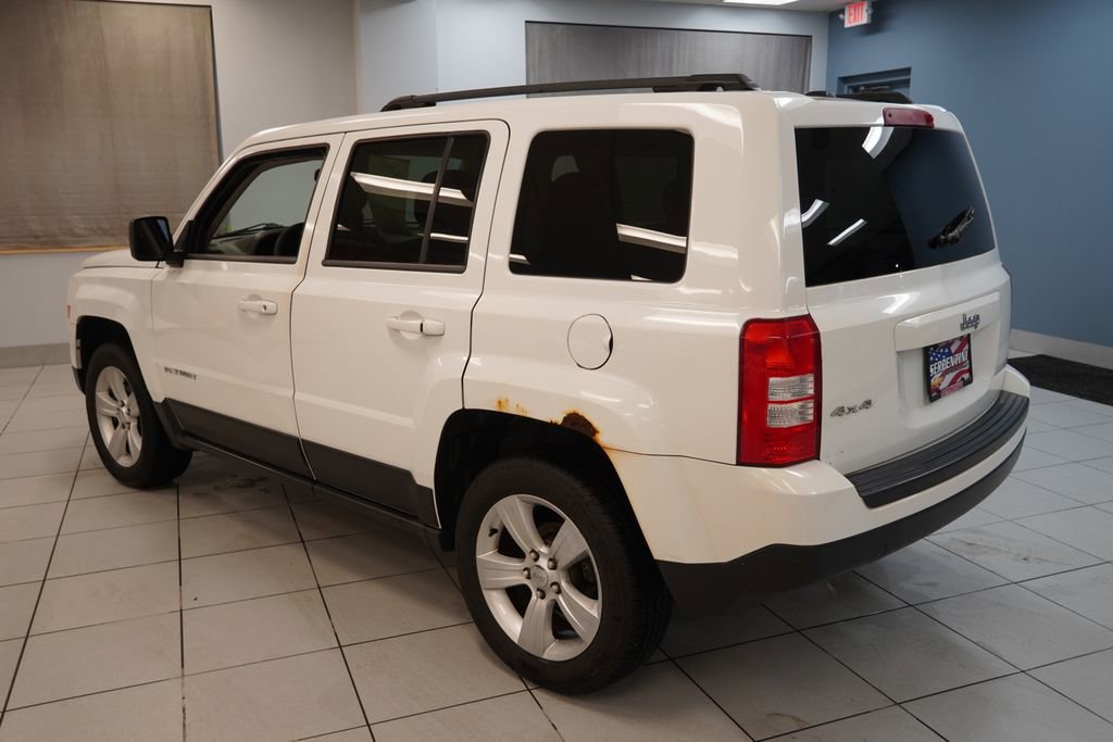 Used 2014 Jeep Patriot Latitude image 10