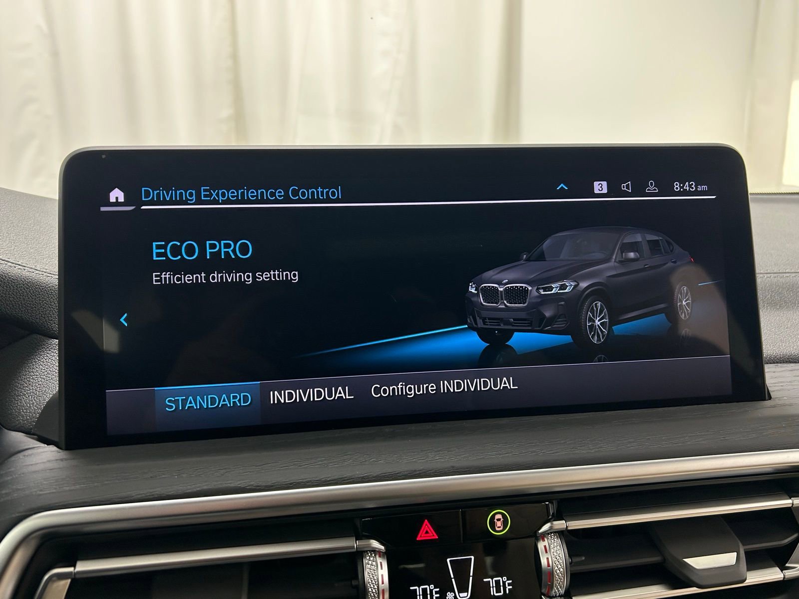 Used 2025 BMW X4 xDrive30i w/ M Sport Package image 15