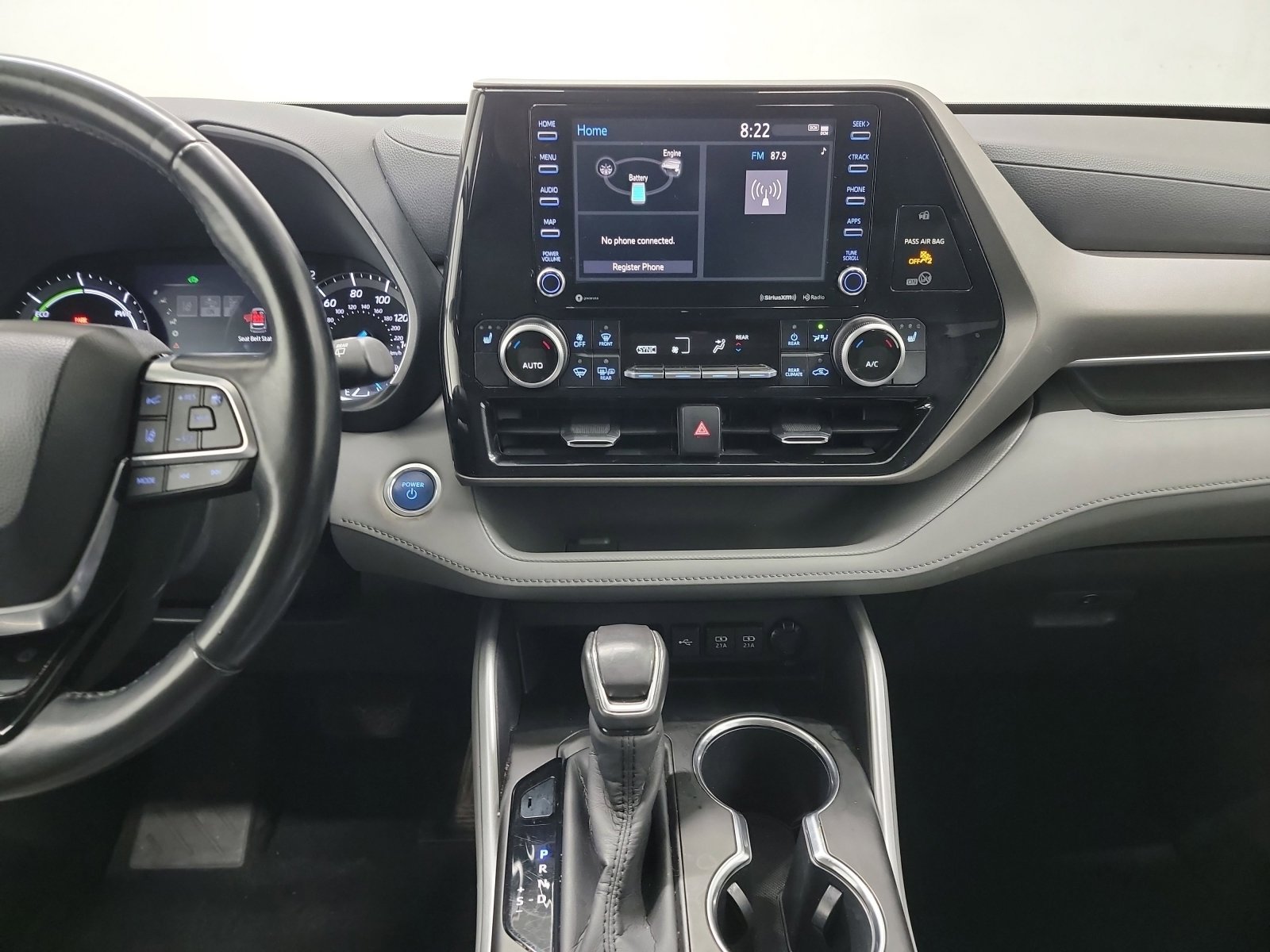 Used 2020 Toyota Highlander XLE AWD/4WD image 20