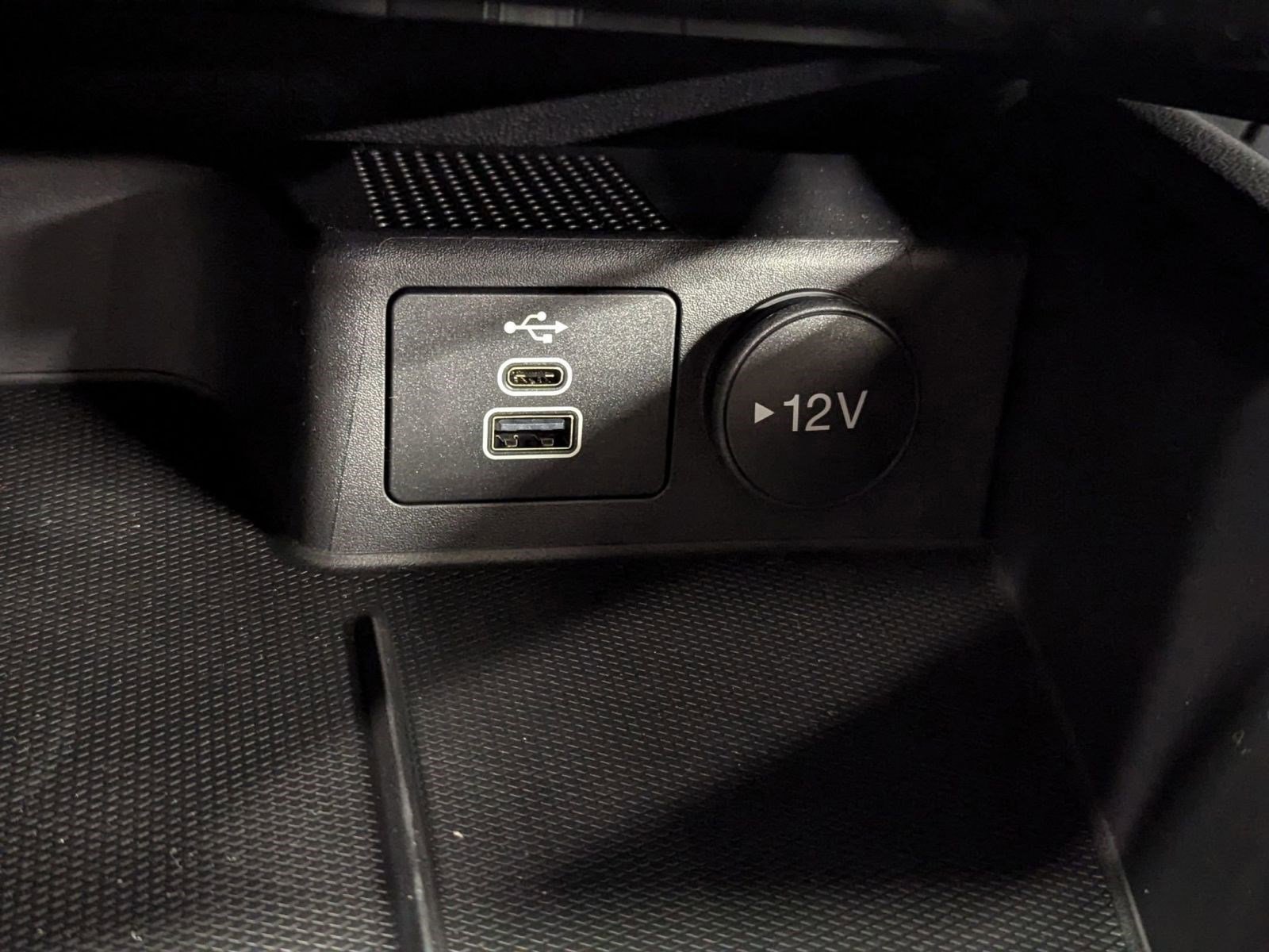 New 2026 Ford Escape ST-Line w/ Tech Pack #1 image 25