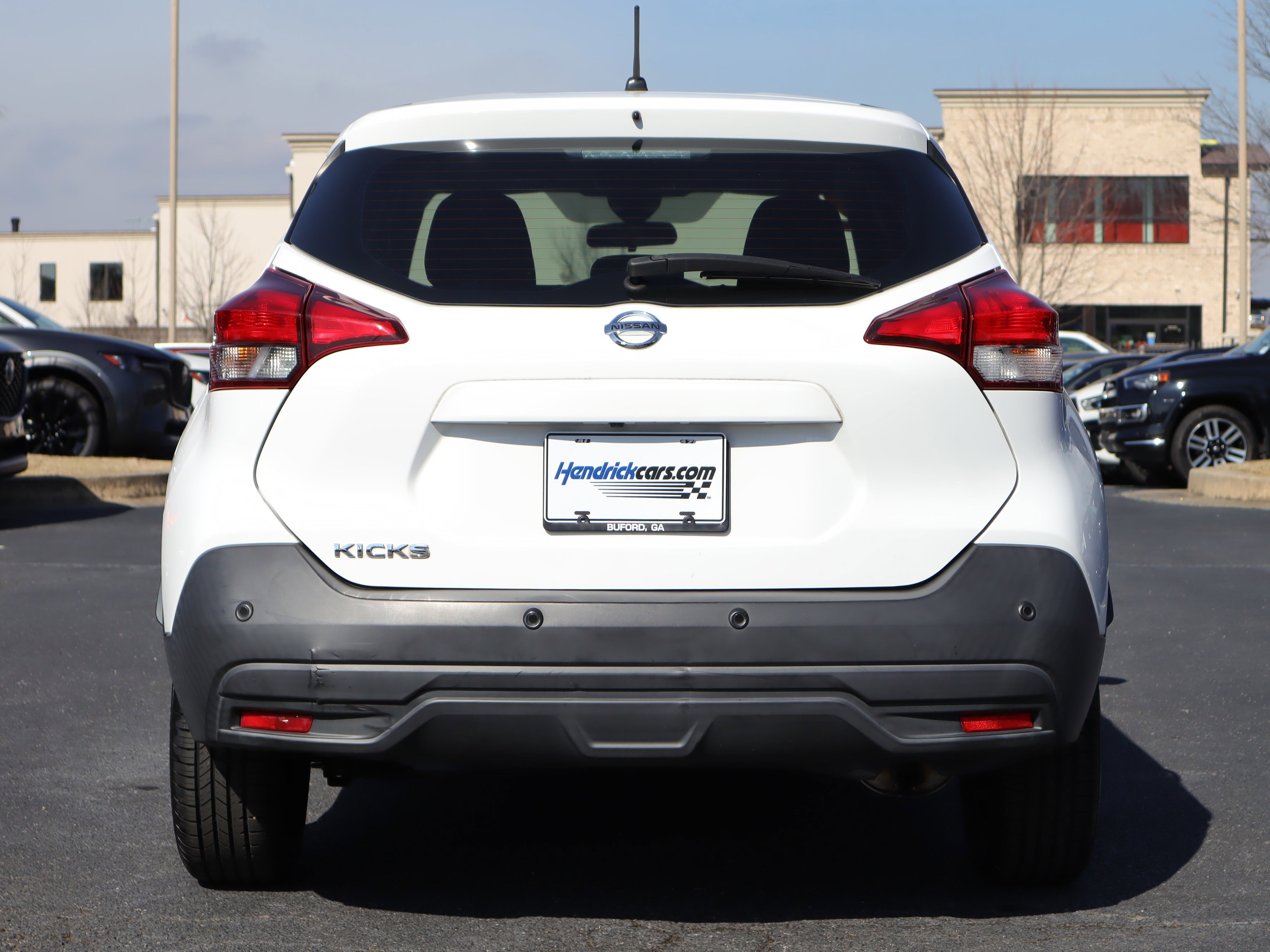 Used 2020 Nissan Kicks S image 37