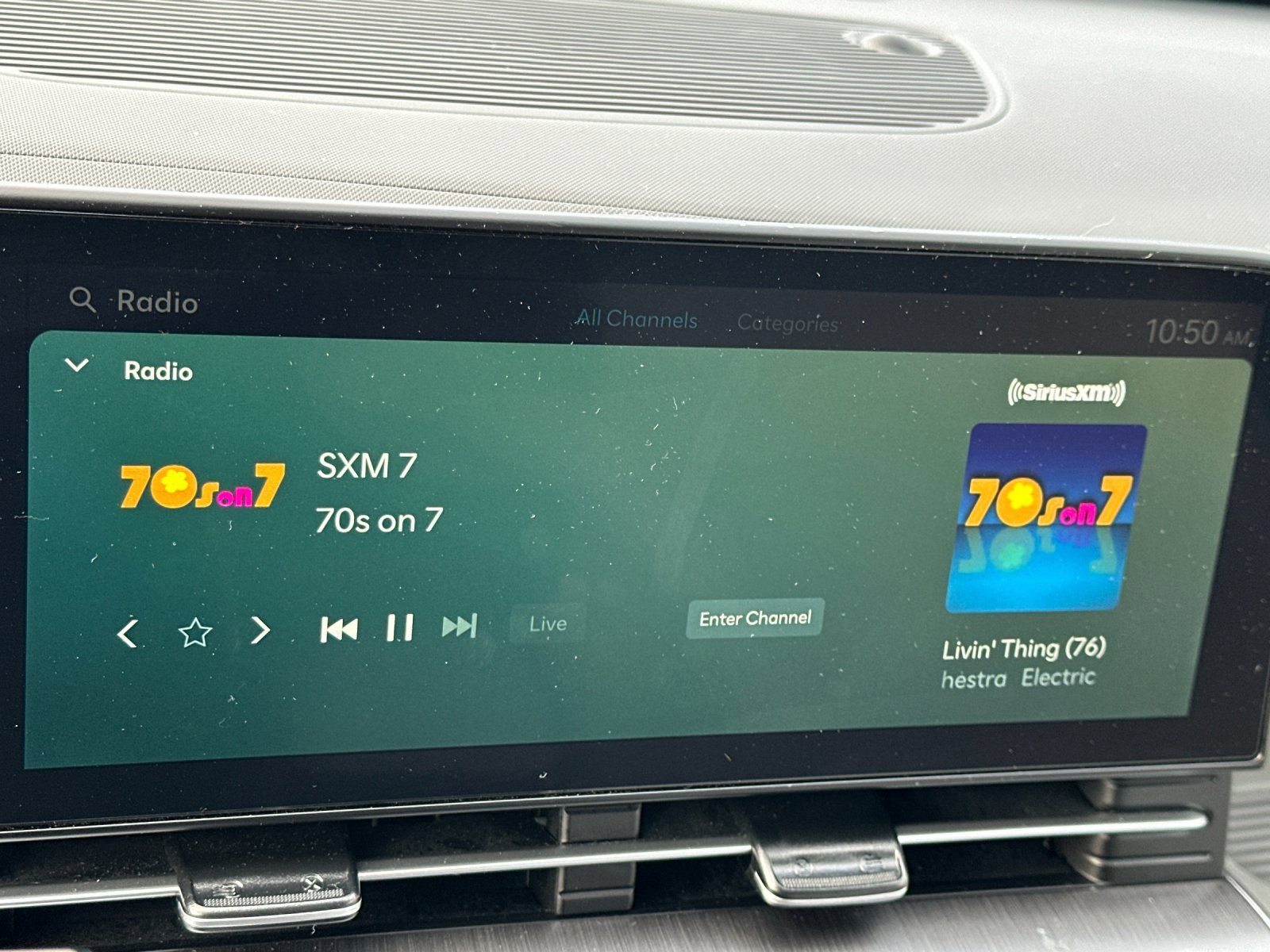 Used 2024 Hyundai Kona SEL image 18