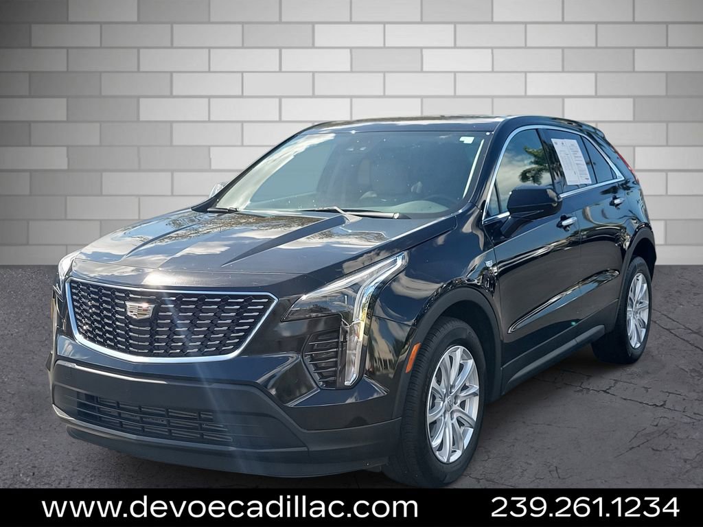 Used 2023 Cadillac XT4 Luxury w/ Cold Weather Package