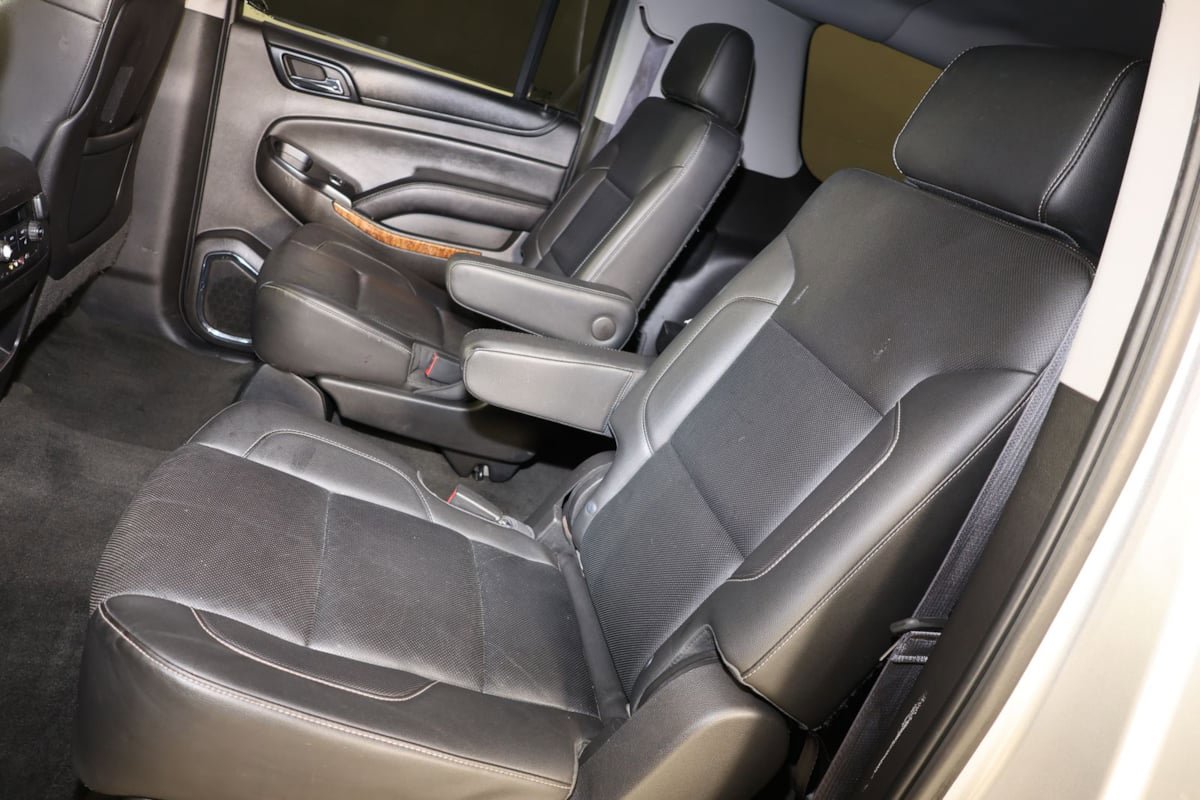 Used 2015 Chevrolet Suburban LTZ AWD/4WD image 11