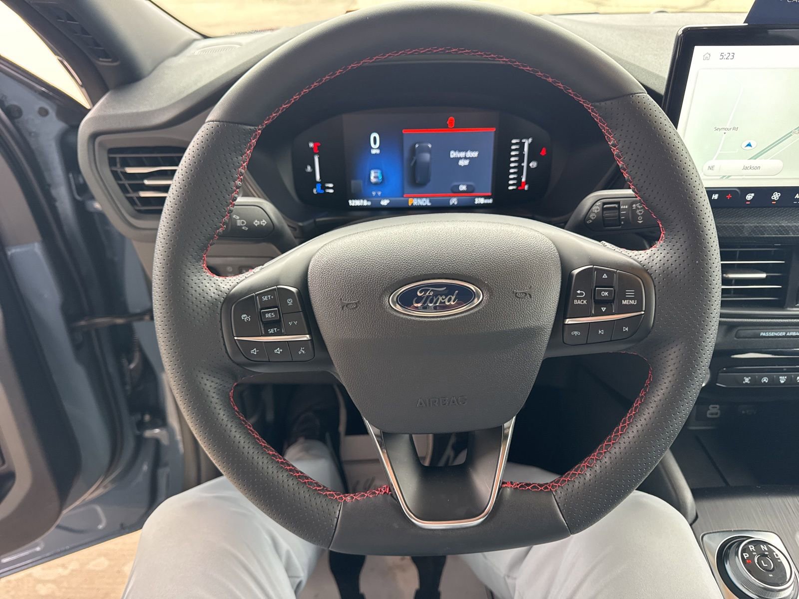 Certified 2024 Ford Escape ST-Line w/ Tech Pack #1 AWD/4WD image 29