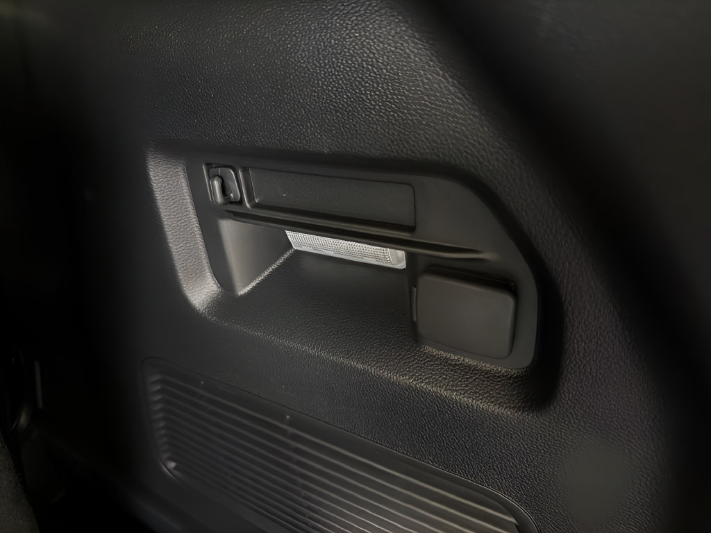 New 2026 Ford Explorer Active AWD/4WD image 33