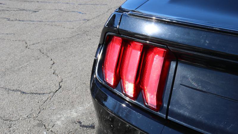 Used 2019 Ford Mustang EcoBoost Fastback w/ Black Accent Package image 8