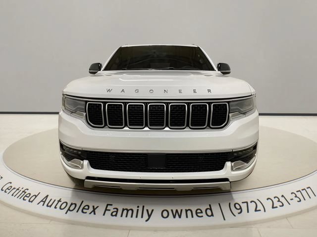 Used 2024 Jeep Wagoneer Series II w/ Flexible Seating Group RWD image 8