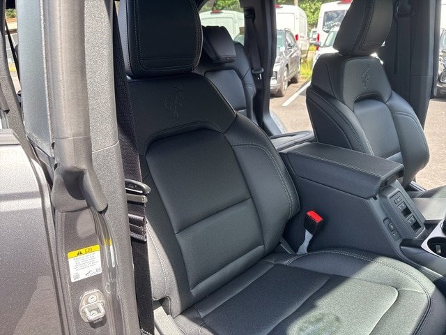 New 2025 Ford Bronco Big Bend w/ Black Diamond Package AWD/4WD image 23