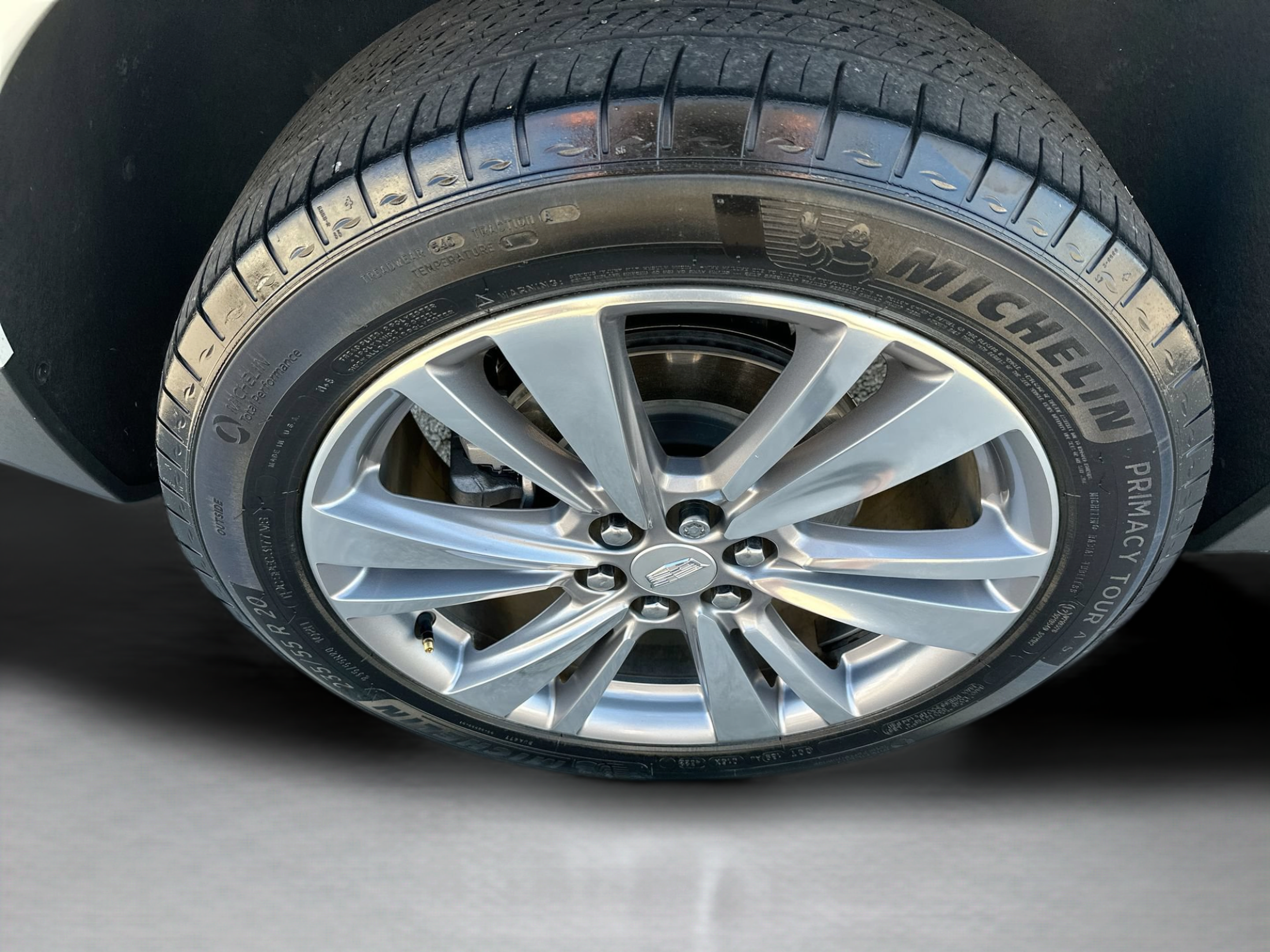 Used 2023 Cadillac XT5 Premium Luxury FWD image 30