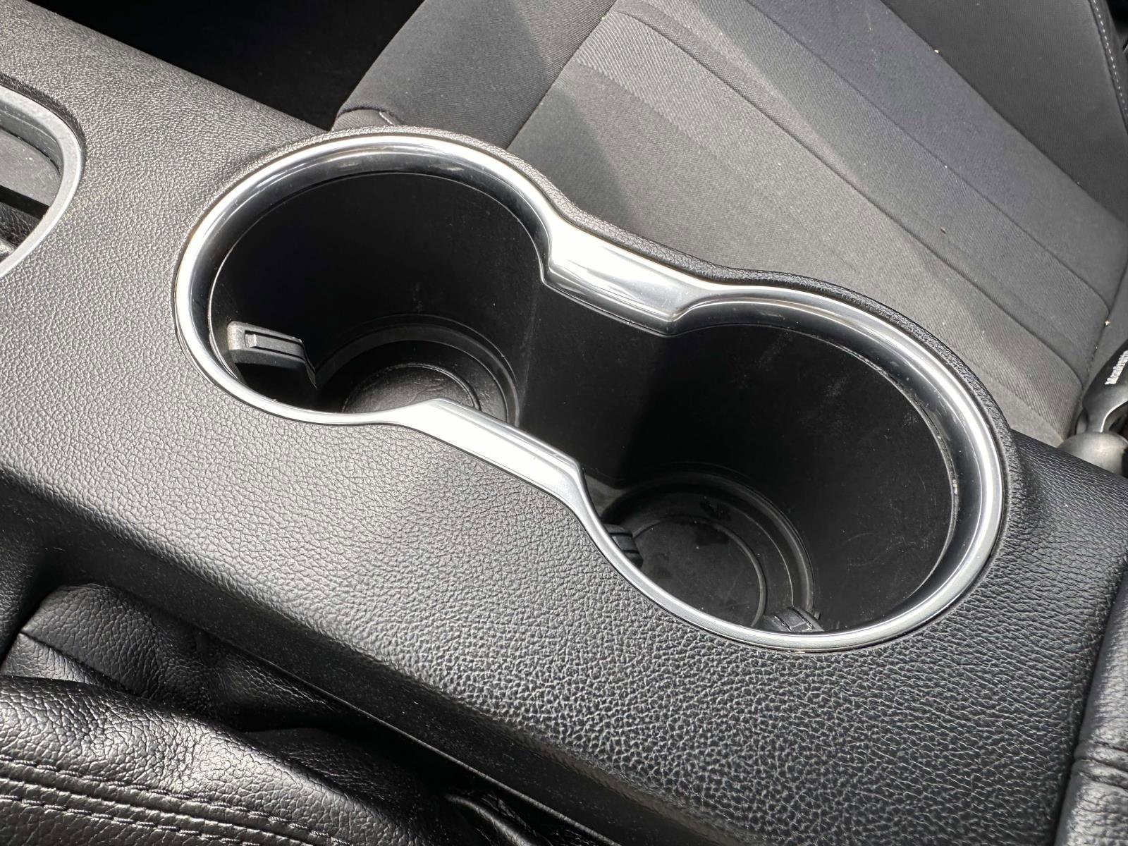 Used 2019 Ford Mustang Coupe RWD image 28