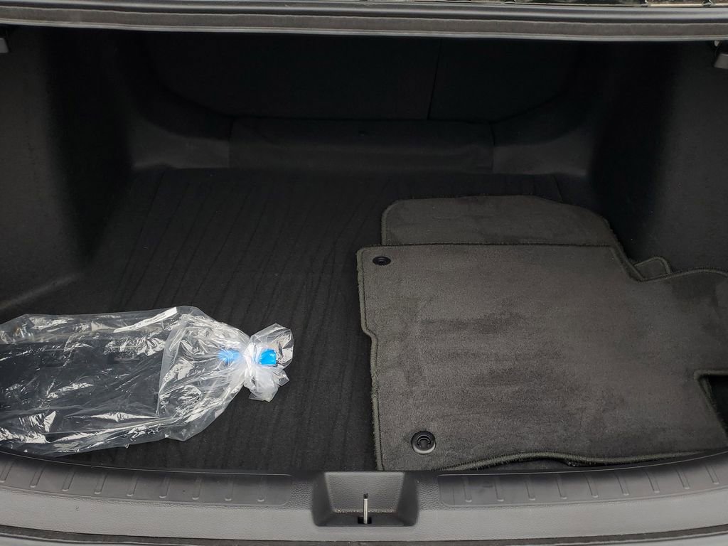 Certified 2025 Honda Civic Sport image 29