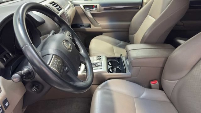 Used 2016 Lexus GX 460 w/ Navigation Package AWD/4WD image 26