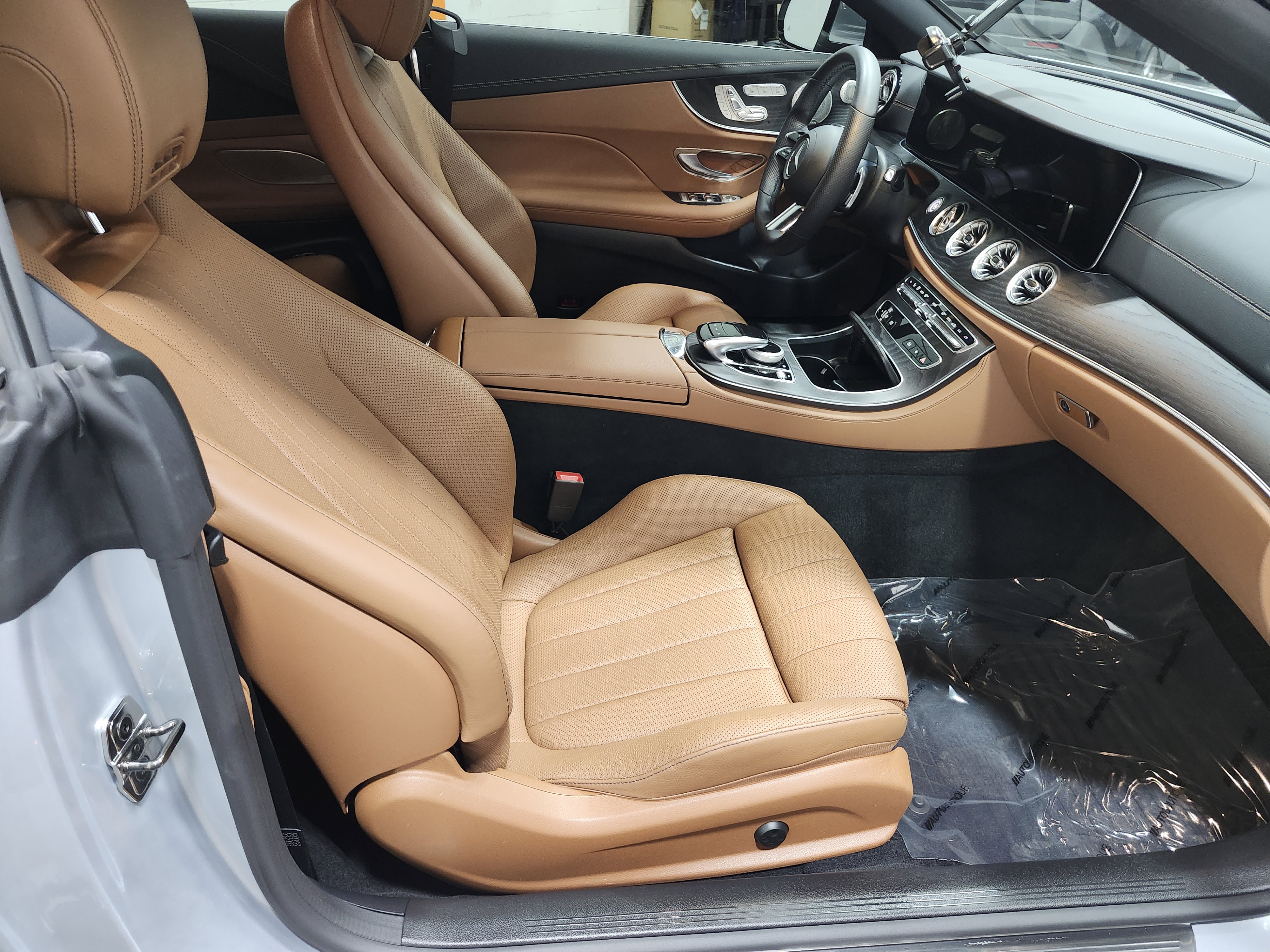 Used 2021 Mercedes-Benz E 450 4MATIC Cabriolet image 21