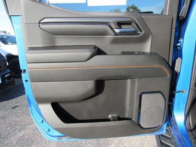 Used 2023 GMC Sierra 1500 AT4 w/ AT4 Premium Package image 23