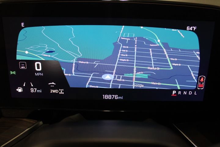 Certified 2025 Chevrolet Suburban Z71 image 2