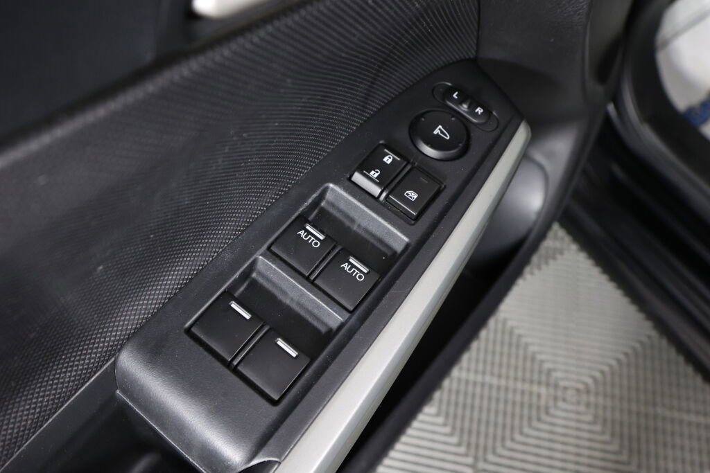 Used 2010 Honda Accord EX image 30