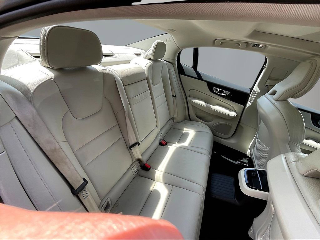 Used 2022 Volvo S60 T8 Inscription AWD/4WD image 25