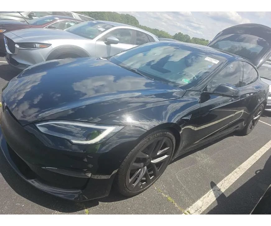 Used 2022 Tesla Model S Plaid AWD/4WD image 1
