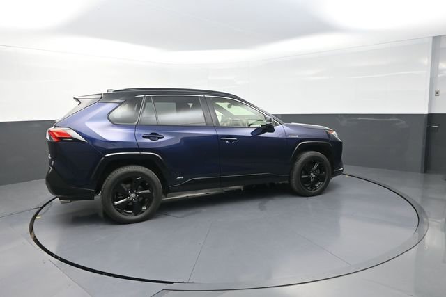 Certified 2019 Toyota RAV4 XSE w/ XSE Weather Package AWD/4WD image 32