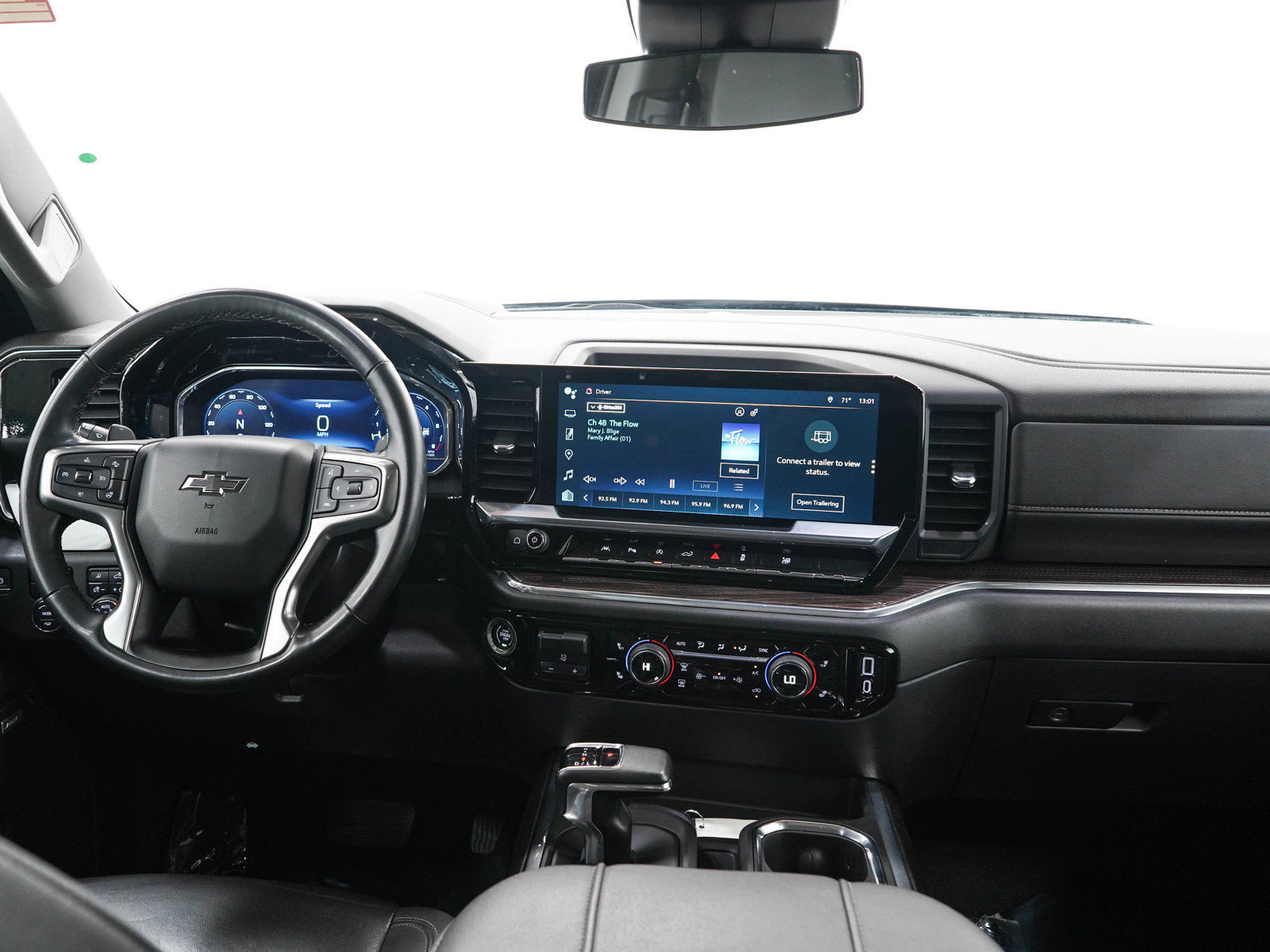 Used 2023 Chevrolet Silverado 1500 RST AWD/4WD image 15