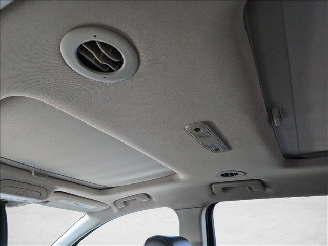 Used 2019 GMC Acadia Denali w/ Technology Package FWD image 18